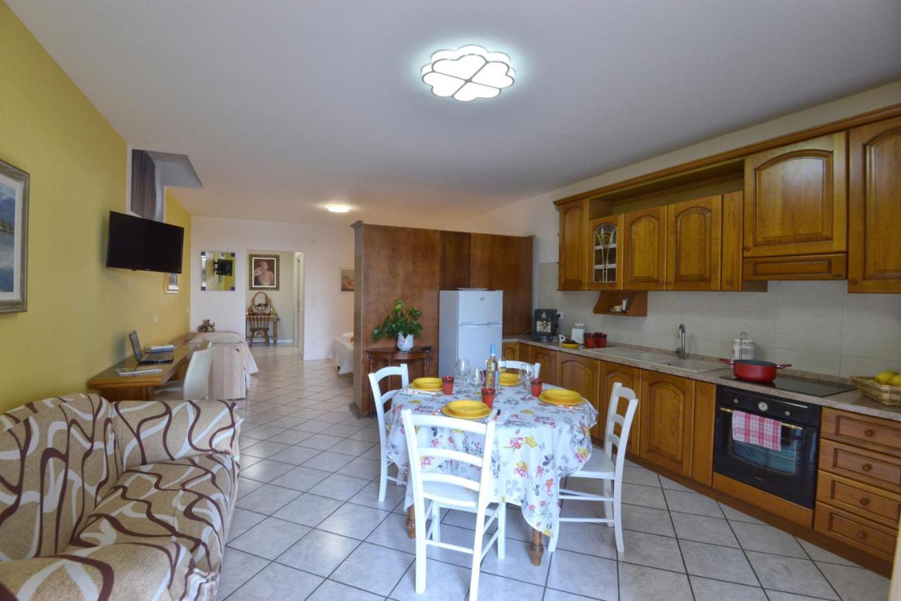 Antiche Mura Casa Vacanze Puegnago Eksteriør billede
