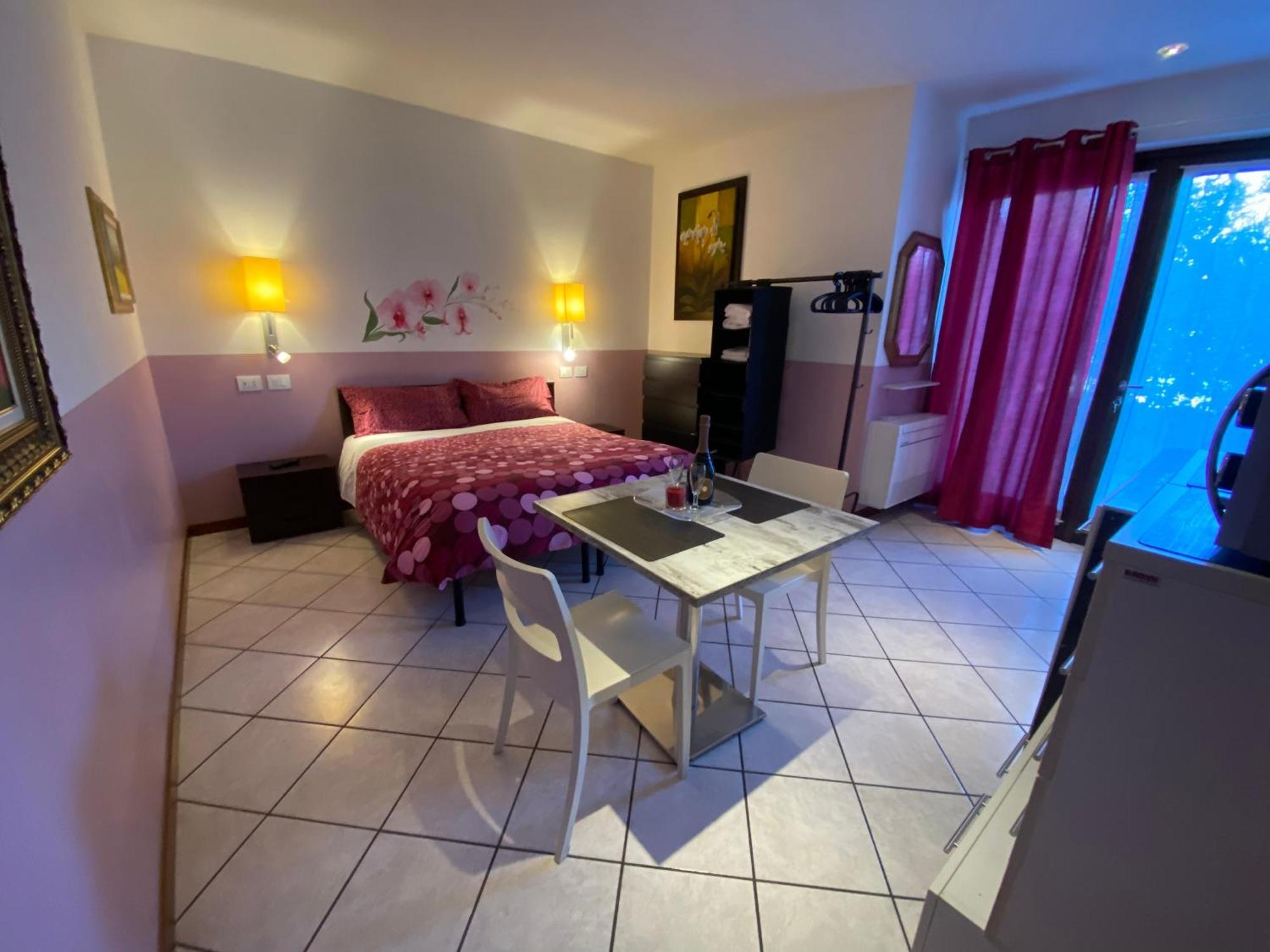 Antiche Mura Casa Vacanze Puegnago Eksteriør billede
